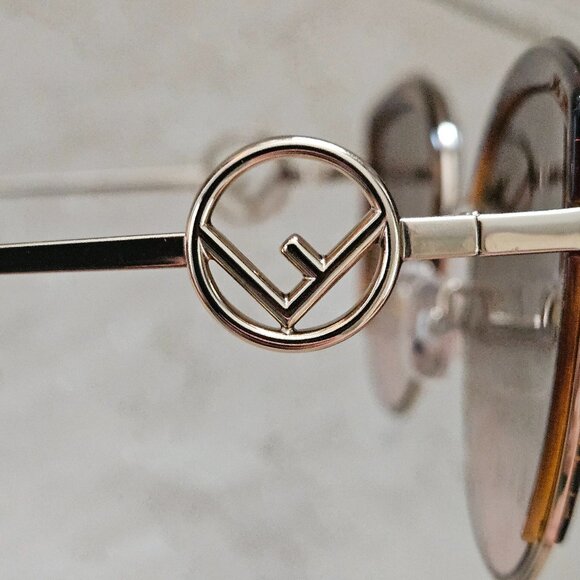 NWOT FENDI BUTTERFLY ITALY HAVANA GOLD CAT EYE METAL F LOGO OVERSIZED SUNGLASSES main image 7